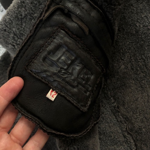 Jekel Shearling Coat Brown Saks Fifth Ave Made in France lightweight 12 - Picture 5 of 15